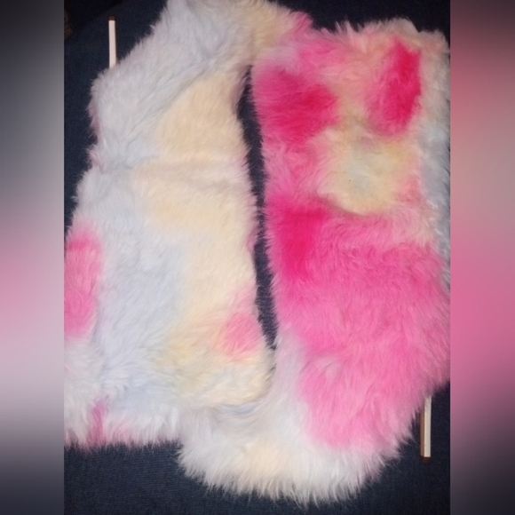 AZALEA WANG "TO LIVE AMONGST UNICORNS" Faux Fur Multicolor Platform Boots - Picture 7 of 7